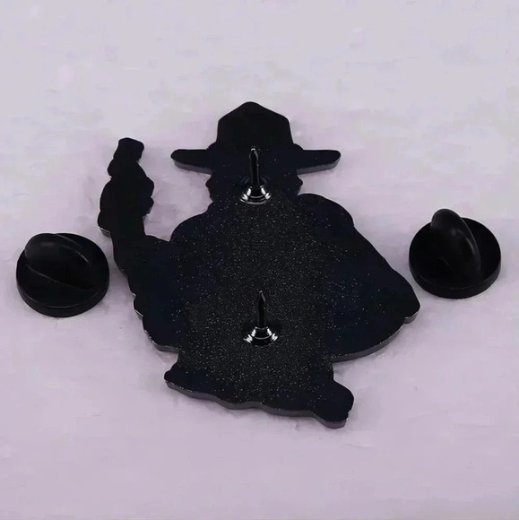 Fire skull hat brand new one piece Luffy manga pins enamel brooch pin accessorie - Picture 5 of 5